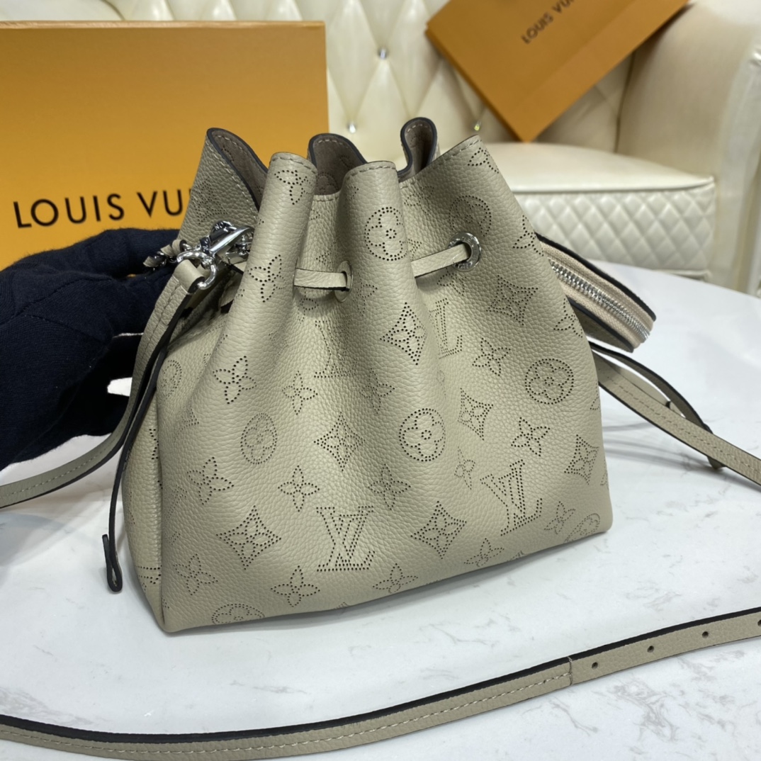 Louis Vuitton BELLA Mahina Leather Handbag M58791 Light Grey